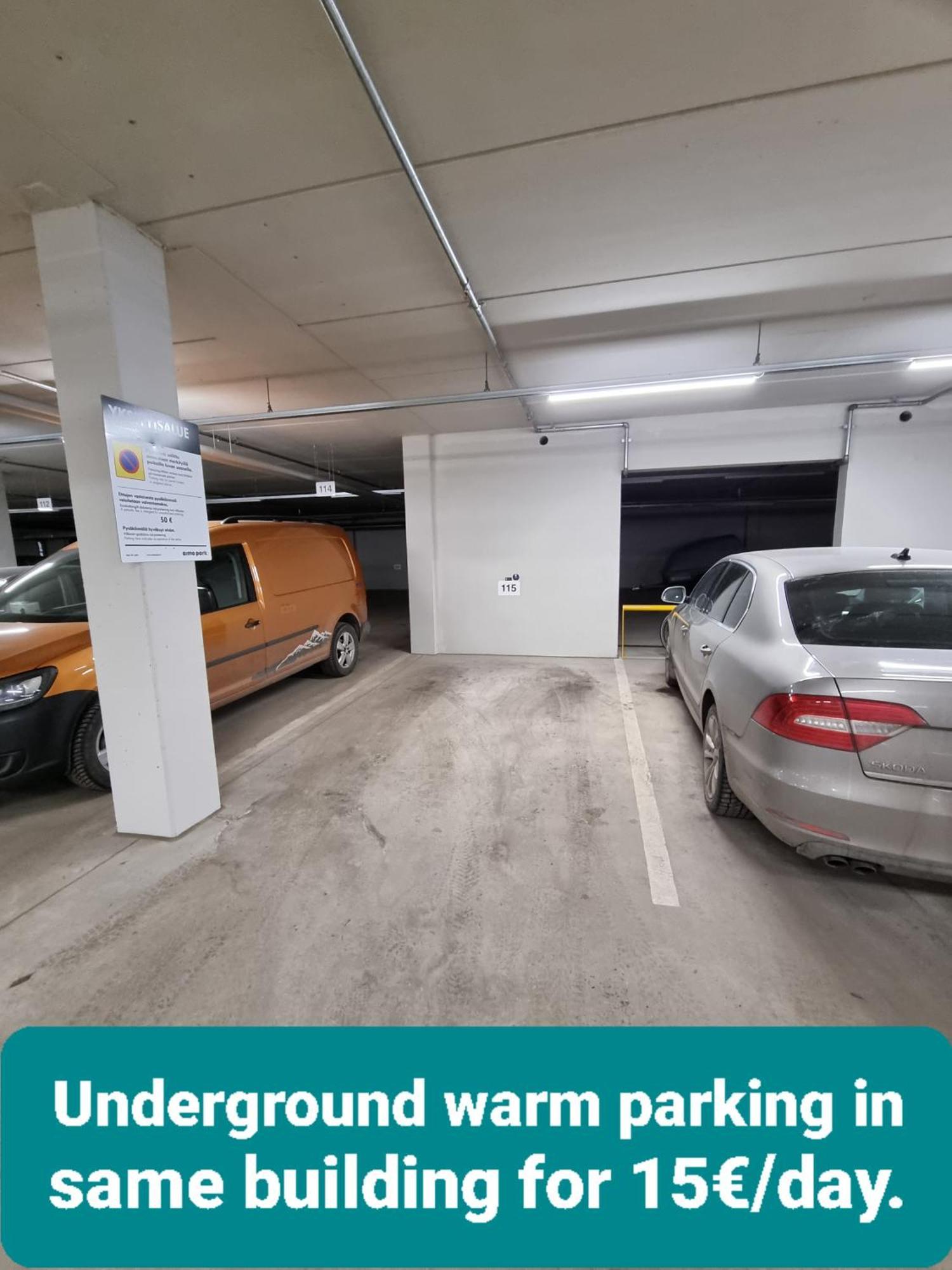 Top Location Iicenter Iiparking 奥卢 外观 照片